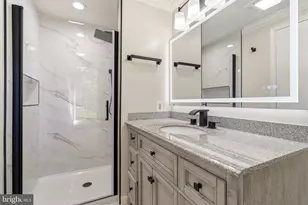 8701 Lochaven Dr, Gaithersburg, MD 20882 - Photo 46