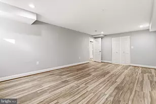 8701 Lochaven Dr, Gaithersburg, MD 20882 - Photo 54