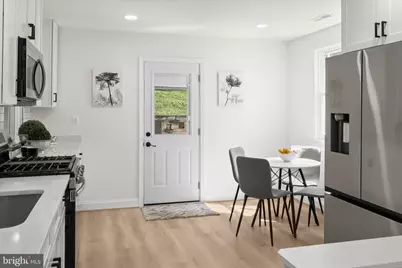 402 Elm Avenue, Takoma Park, MD 20912 - Photo 6