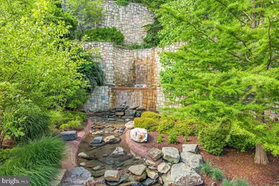8111 River Road #131, Bethesda, MD 20817 - Photo 56
