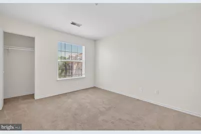 18518 Boysenberry Drive #223, Gaithersburg, MD 20879 - Photo 10