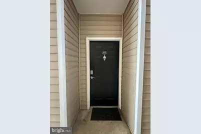 19620 Galway Bay Circle #103, Germantown, MD 20874 - Photo 2