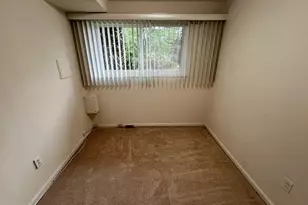 6411 E Halbert Rd, Bethesda, MD 20817 - Photo 8