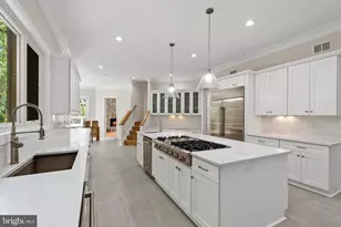 7003 Fawn Trail Ct, Bethesda, MD 20817 - Photo 22