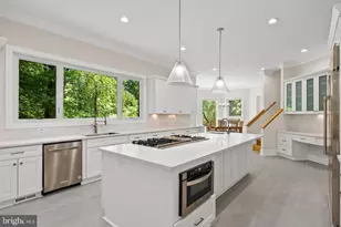7003 Fawn Trail Ct, Bethesda, MD 20817 - Photo 18