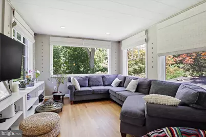 3221 Coquelin Terrace, Chevy Chase, MD 20815 - Photo 8
