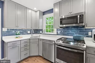 1709 White Oak Dr, Silver Spring, MD 20910 - Photo 16