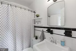 1709 White Oak Dr, Silver Spring, MD 20910 - Photo 26