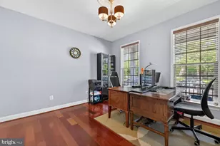 23139 Persimmon Ridge Rd, Clarksburg, MD 20871 - Photo 2