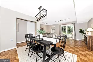 846 Azalea Dr, Rockville, MD 20850 - Photo 10