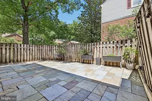 17 Appleseed Ln, Gaithersburg, MD 20878 - Photo 40