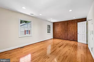 17 Appleseed Ln, Gaithersburg, MD 20878 - Photo 18