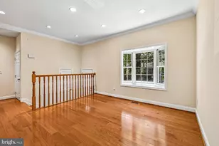 17 Appleseed Ln, Gaithersburg, MD 20878 - Photo 12