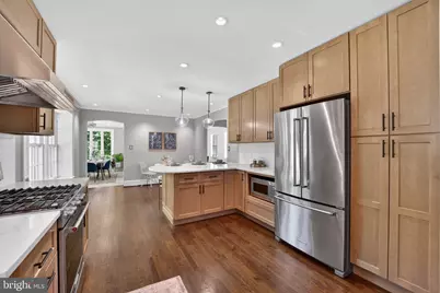 7504 Summit Avenue, Chevy Chase, MD 20815 - Photo 22