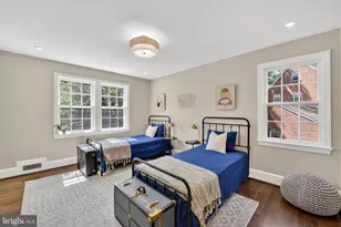 7504 Summit Ave, Chevy Chase, MD 20815 - Photo 28