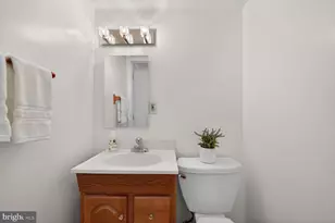 12523 Laurel Grove Pl, Germantown, MD 20874 - Photo 10