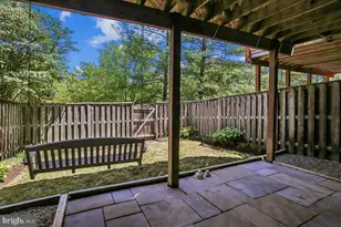 10407 Dalebrooke Ln, Potomac, MD 20854 - Photo 32