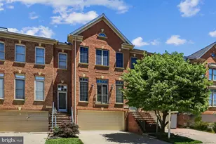 10407 Dalebrooke Ln, Potomac, MD 20854 - Photo 1