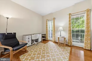 18849 Porterfield Way, Germantown, MD 20874 - Photo 4