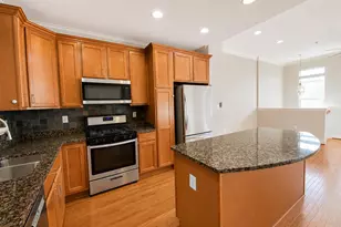 23514 Gardenside Pl, Clarksburg, MD 20871 - Photo 4