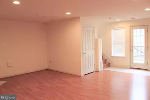 23514 Gardenside Pl, Clarksburg, MD 20871 - Photo 10