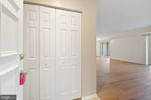 15101 Glade Dr, Silver Spring, MD 20906 - Photo 2