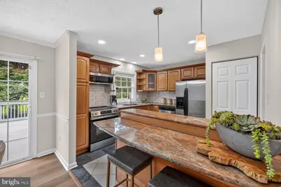 13413 Wisteria Drive, Germantown, MD 20874 - Photo 12