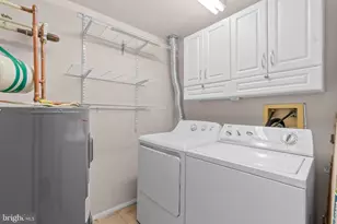 13200 Chalet Pl, Germantown, MD 20874 - Photo 16