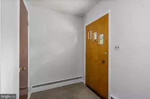807 Snider Ln, Silver Spring, MD 20905 - Photo 4