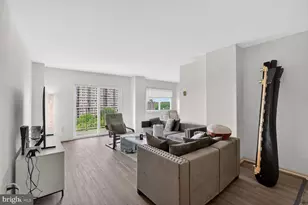 1111 University Blvd W, Silver Spring, MD 20902 - Photo 2