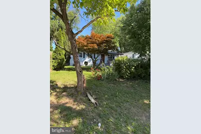 217 Cedar Avenue, Gaithersburg, MD 20877 - Photo 2