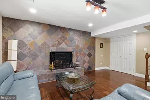 13 Trailridge Ct, Potomac, MD 20854 - Photo 40