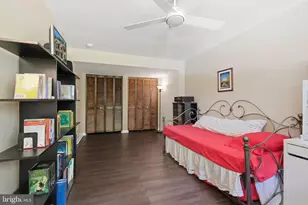 13 Trailridge Ct, Potomac, MD 20854 - Photo 34