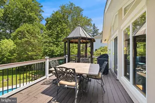 13 Trailridge Ct, Potomac, MD 20854 - Photo 18