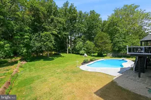 13 Trailridge Ct, Potomac, MD 20854 - Photo 40