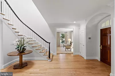 7009 Loch Lomond Drive, Bethesda, MD 20817 - Photo 6