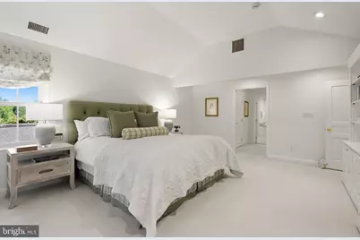 7009 Loch Lomond Drive, Bethesda, MD 20817 - Photo 32