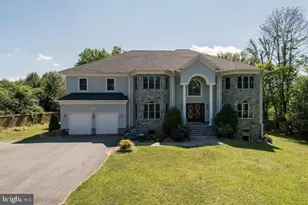 9830 River Rd, Potomac, MD 20854 - Photo 1