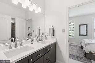 164 Crown Farm Dr, Gaithersburg, MD 20878 - Photo 26