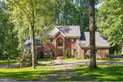 7921 Goodhurst Drive, Gaithersburg, MD 20882 - Photo 2