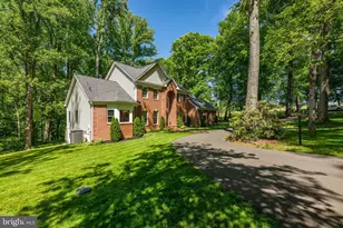 7921 Goodhurst Dr, Gaithersburg, MD 20882 - Photo 6