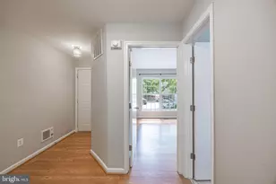 10456 Damascus Park Ln, Damascus, MD 20872 - Photo 14