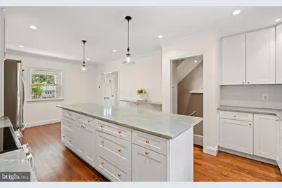 10208 Edgewood Avenue, Silver Spring, MD 20901 - Photo 12