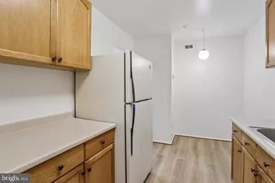 11925 Parklawn Drive #203, Rockville, MD 20852 - Photo 24