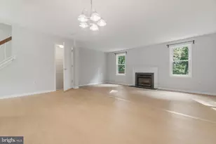 12859 Climbing Ivy Dr, Germantown, MD 20874 - Photo 8