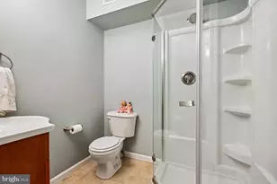 18262 Metz Dr, Germantown, MD 20874 - Photo 40