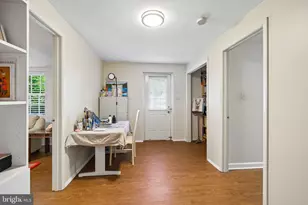 11900 Canfield Rd, Potomac, MD 20854 - Photo 34