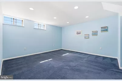 8409 Victory Lane, Potomac, MD 20854 - Photo 22