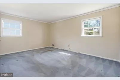 8409 Victory Lane, Potomac, MD 20854 - Photo 14