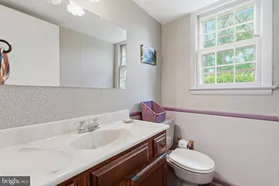8409 Victory Lane, Potomac, MD 20854 - Photo 10